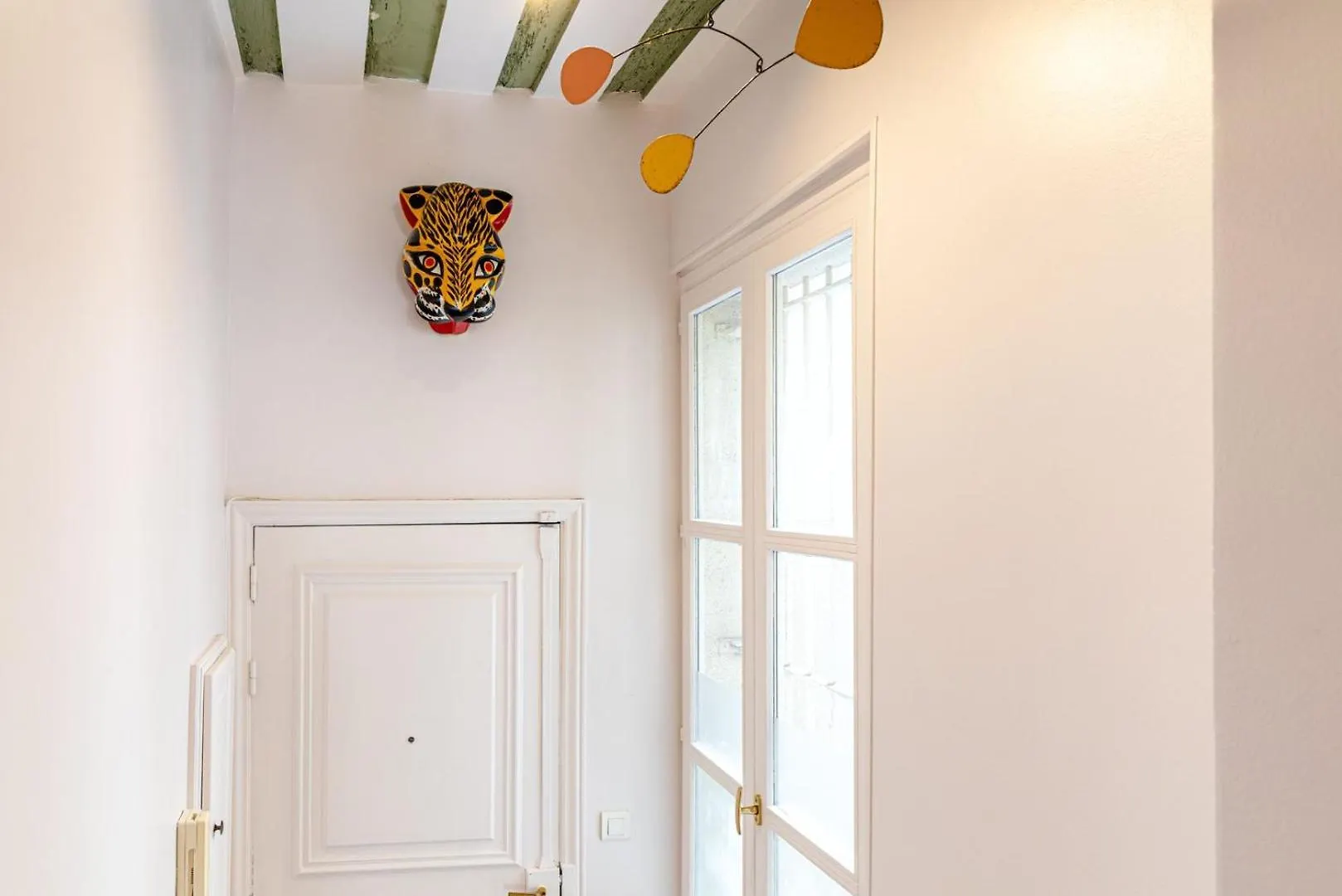 Апартаменты Guestready - Parisian Bliss Near The Louvre Museum